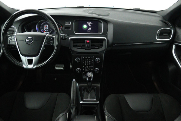 Volvo V40 1.5 T3 Polar+ Sport (TREKHAAK, STOELVERWARMING, ACHTERUITRIJCAMERA, AUTOMAAT, NAVIGATIE, PARKEERSENSOREN)