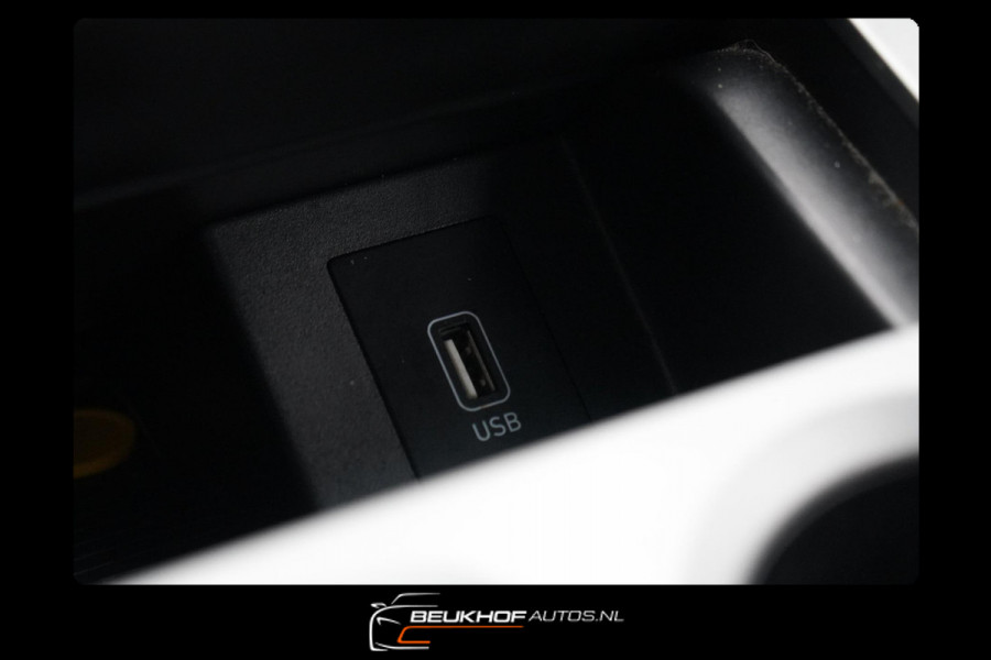 Hyundai Kona EV Comfort 64 kWh Soh99% Carplay Navi Camera