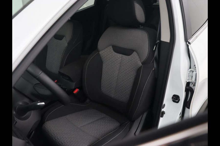 Renault Kadjar 1.3 TCe Limited | 60.872km NAP | Carplay | Navigatie | Climate control | Keyless | Parkeerhulp | Cruise control | DAB | Bluetooth