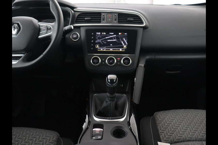 Renault Kadjar 1.3 TCe Limited | 60.872km NAP | Carplay | Navigatie | Climate control | Keyless | Parkeerhulp | Cruise control | DAB | Bluetooth