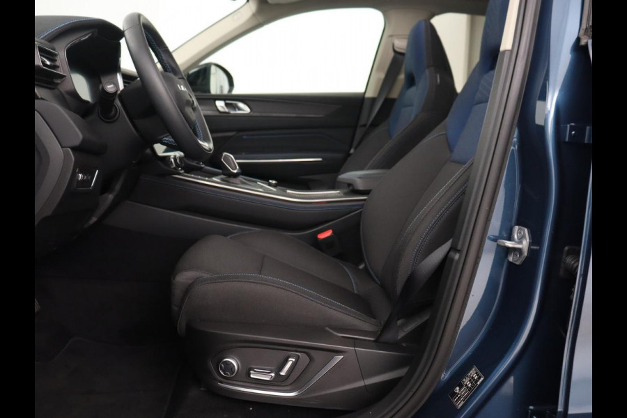 Lynk & Co 01 1.5 Plug In | 19.600 km NAP | Panoramadak | Infinity by Harman | Camera | Adaptive cruise | Stoelverwarming | Carplay | Memory | Full LED | PHEV