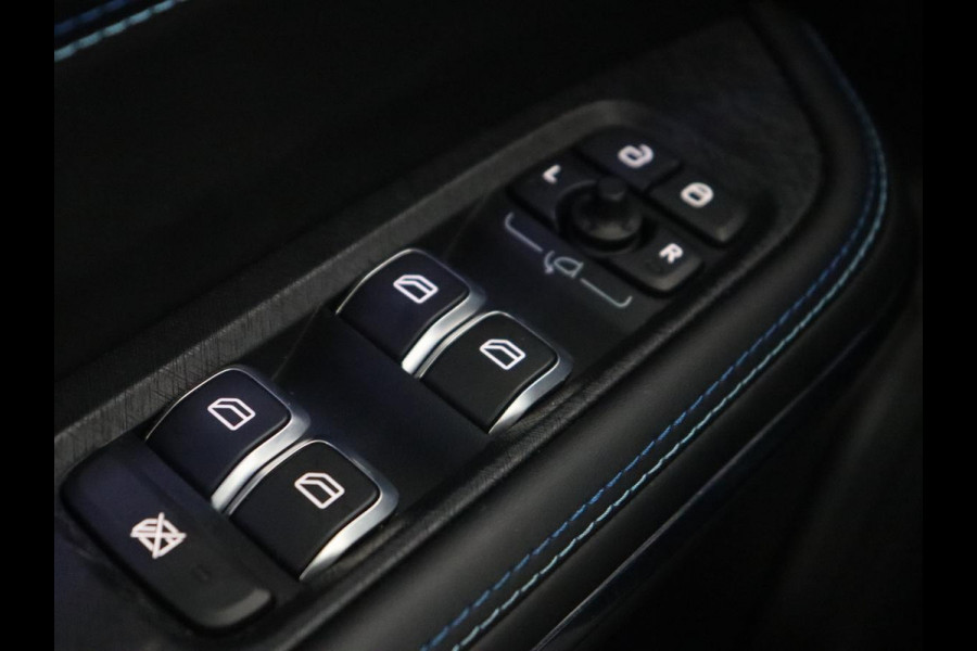 Lynk & Co 01 1.5 Plug In | 19.600 km NAP | Panoramadak | Infinity by Harman | Camera | Adaptive cruise | Stoelverwarming | Carplay | Memory | Full LED | PHEV