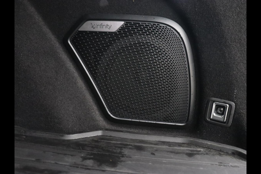 Lynk & Co 01 1.5 Plug In | 19.600 km NAP | Panoramadak | Infinity by Harman | Camera | Adaptive cruise | Stoelverwarming | Carplay | Memory | Full LED | PHEV