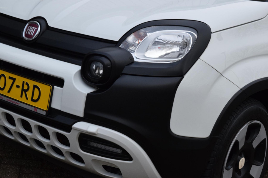 Fiat Panda 1.0 Hybrid Launch Edition|Cross|
