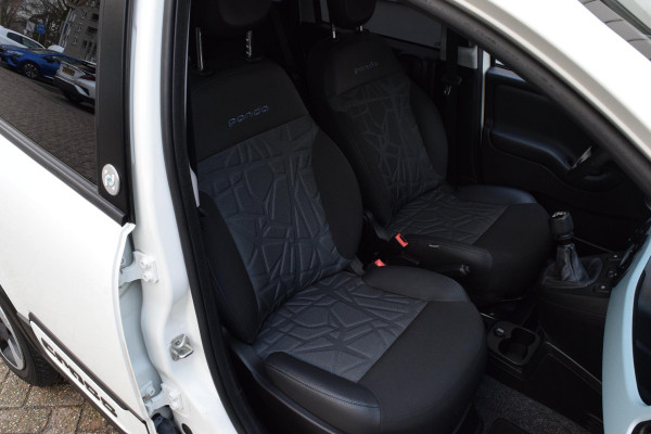 Fiat Panda 1.0 Hybrid Launch Edition|Cross|