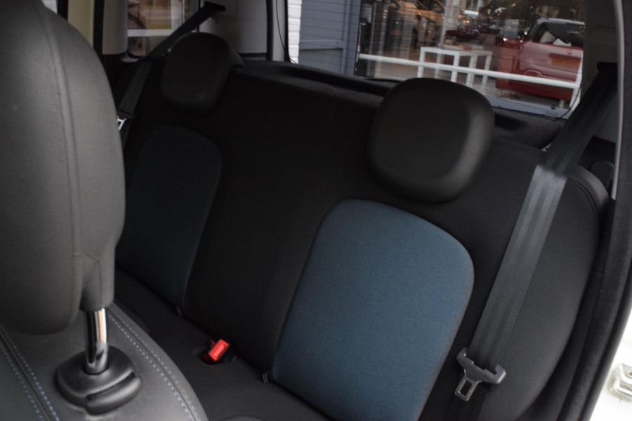 Fiat Panda 1.0 Hybrid Launch Edition|Cross|