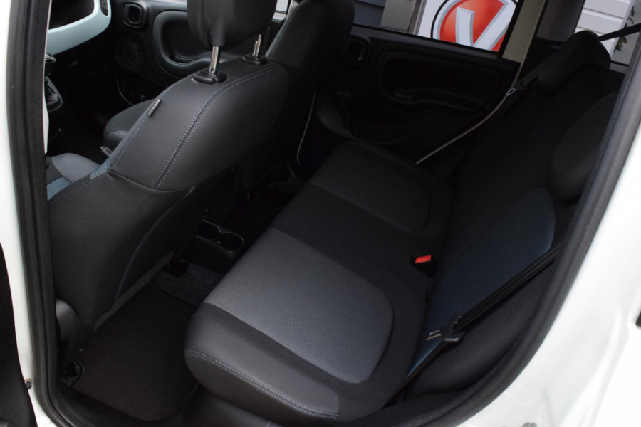 Fiat Panda 1.0 Hybrid Launch Edition|Cross|