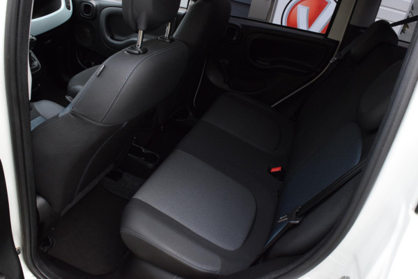 Fiat Panda 1.0 Hybrid Launch Edition|Cross|