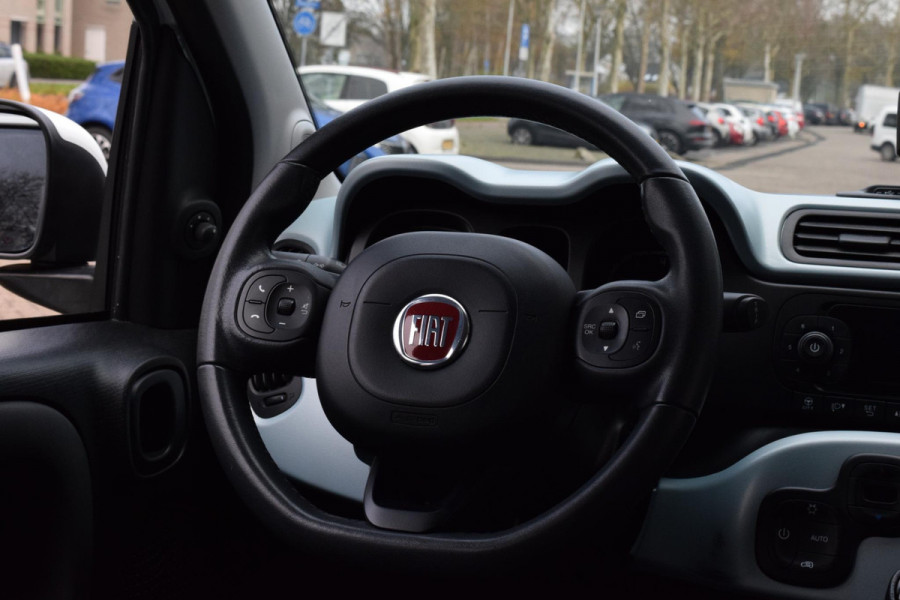 Fiat Panda 1.0 Hybrid Launch Edition|Cross|