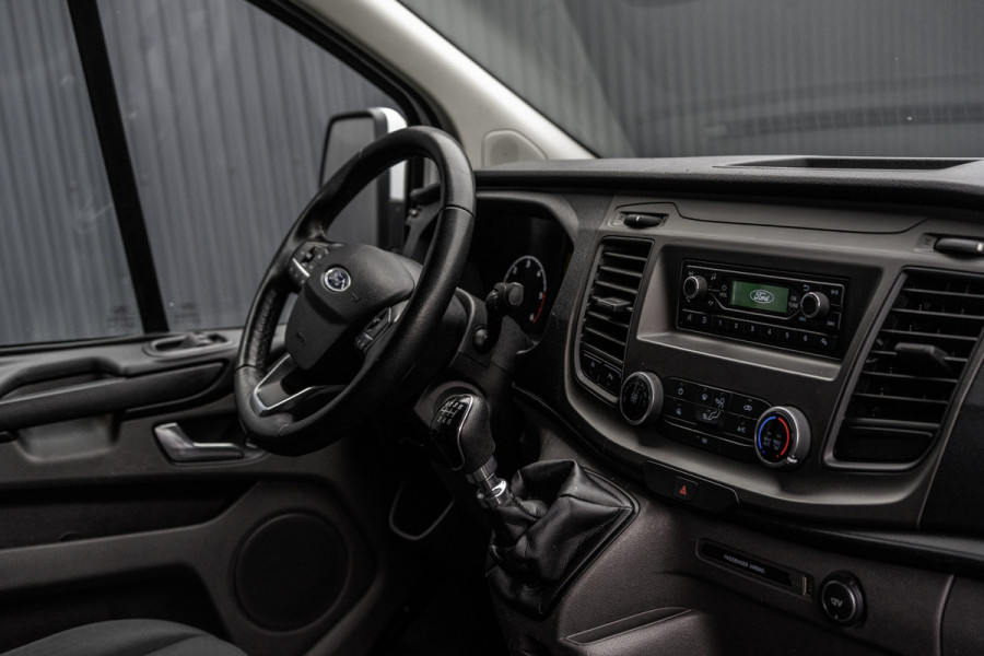 Ford Transit Custom 2.0 TDCI L1H1 | Volledig ingericht | Airco | Cruise | 3-zits