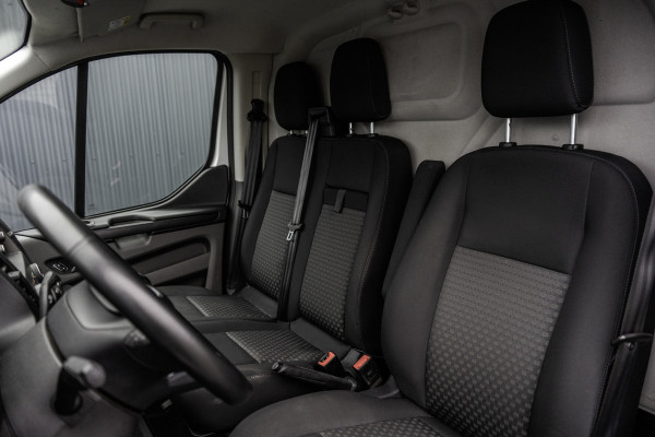 Ford Transit Custom 2.0 TDCI L1H1 | Volledig ingericht | Airco | Cruise | 3-zits