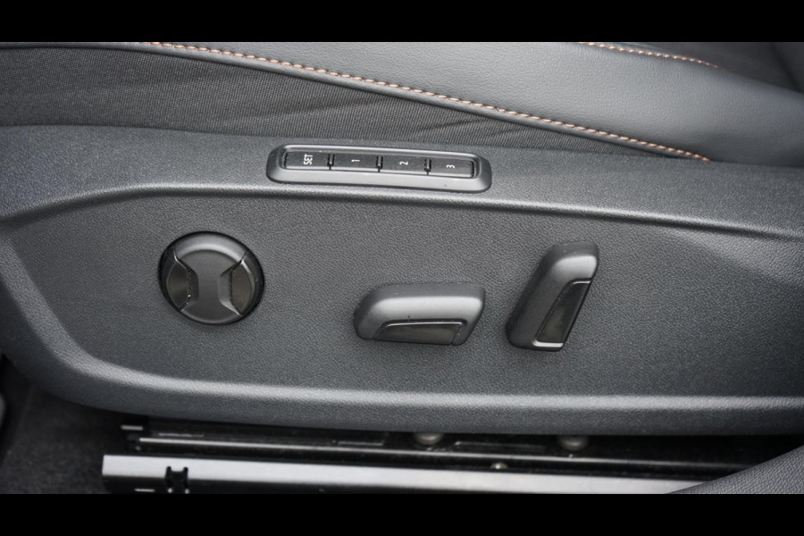 CUPRA Leon 1.5 eTSI VZ AUTOMAAT-AMBIANCE-BEATS-CAMERA-FULL LED-KEYLESS-PANORAMA