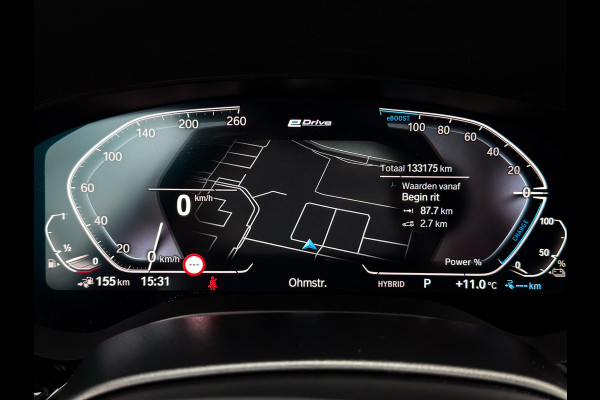 BMW 5 Serie Touring 530e Business Edition Plus M-Sport|Panorama|Shadow|Trekhaak|Stoel/stuurverwarming