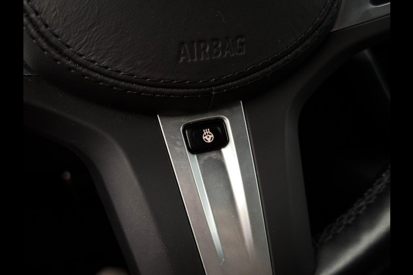 BMW 5 Serie Touring 530e Business Edition Plus M-Sport|Panorama|Shadow|Trekhaak|Stoel/stuurverwarming