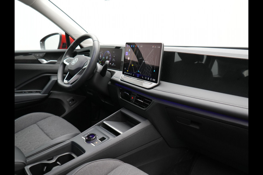 Volkswagen Tiguan 1.5 eHybrid Life Edition Plug In Hybrid 204pk Dealer O.H. PHEV | Adaptive Cruise | 360 Camera | Sportstoelen & Stuur Verwarmd | Standkachel | 19"L.M | Apple Carplay | LED Koplampen | Virtual | Blis | DAB |