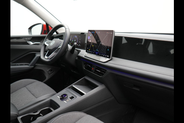 Volkswagen Tiguan 1.5 eHybrid Life Edition Plug In Hybrid 204pk Dealer O.H. PHEV | Adaptive Cruise | 360 Camera | Sportstoelen & Stuur Verwarmd | Standkachel | 19"L.M | Apple Carplay | LED Koplampen | Virtual | Blis | DAB |