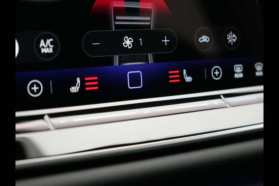 Volkswagen Tiguan 1.5 eHybrid Life Edition Plug In Hybrid 204pk Dealer O.H. PHEV | Adaptive Cruise | 360 Camera | Sportstoelen & Stuur Verwarmd | Standkachel | 19"L.M | Apple Carplay | LED Koplampen | Virtual | Blis | DAB |