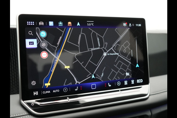 Volkswagen Tiguan 1.5 eHybrid Life Edition Plug In Hybrid 204pk Dealer O.H. PHEV | Adaptive Cruise | 360 Camera | Sportstoelen & Stuur Verwarmd | Standkachel | 19"L.M | Apple Carplay | LED Koplampen | Virtual | Blis | DAB |