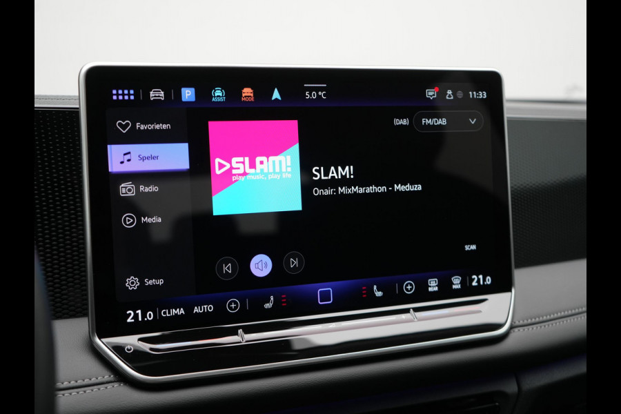 Volkswagen Tiguan 1.5 eHybrid Life Edition Plug In Hybrid 204pk Dealer O.H. PHEV | Adaptive Cruise | 360 Camera | Sportstoelen & Stuur Verwarmd | Standkachel | 19"L.M | Apple Carplay | LED Koplampen | Virtual | Blis | DAB |