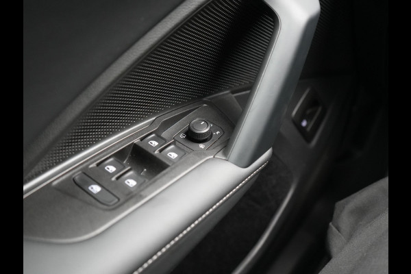 Volkswagen Tiguan 1.5 eHybrid Life Edition Plug In Hybrid 204pk Dealer O.H. PHEV | Adaptive Cruise | 360 Camera | Sportstoelen & Stuur Verwarmd | Standkachel | 19"L.M | Apple Carplay | LED Koplampen | Virtual | Blis | DAB |