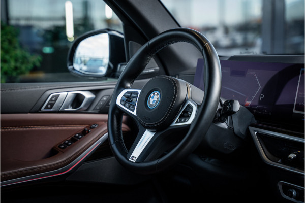 BMW X5 xDrive50e - M Sport | Panorama | H&K | Memory | 360 Camera