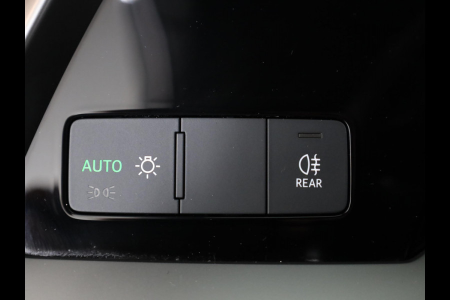 Audi A3 Sportback 30 TFSI Pro Line 110 pk S-tronic | Parkeersensoren achter | Cruise control | Apple Carplay/Android Auto | LED koplampen |