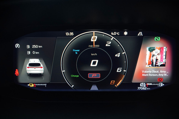 CUPRA Formentor 1.4 e-Hybrid Business | Stuurverwarming | Keyless | Adaptive Cruise Control | Navigatie | Parkeersensoren | Ambiance Verlichting | DAB | Climate Control