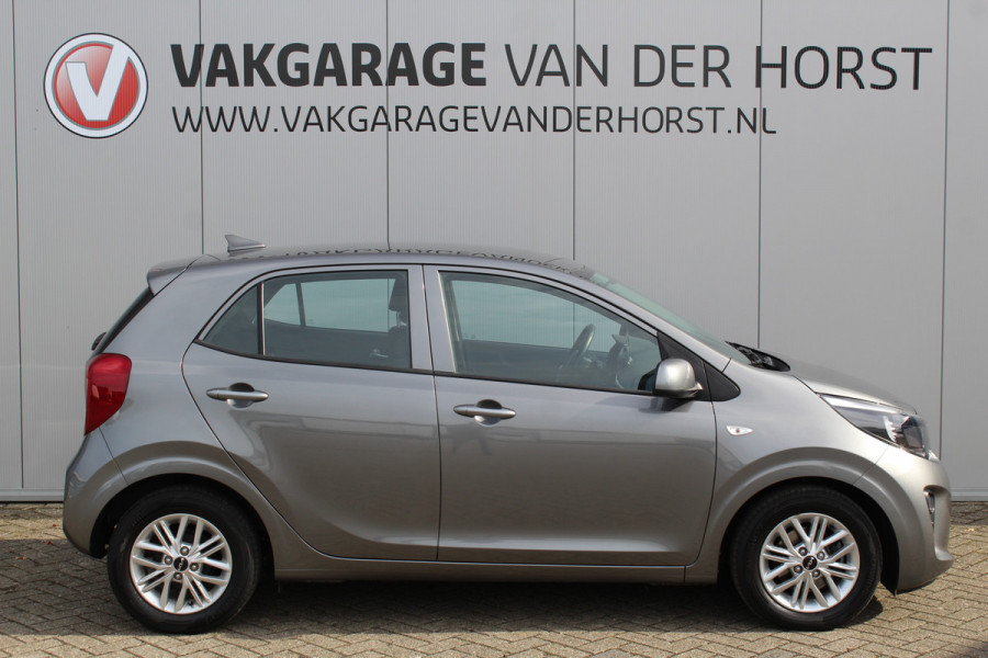 Kia Picanto 1.0-67pk DPi DynamicLine. Kwalitatief erg goed wagen voor jaren zorgeloos rijplezier! Airco, metallic lak, camera, cruise control, elektr. ramen v+a, Android auto/Apple carplay, DAB radio, USB aansl., LM wielen etc