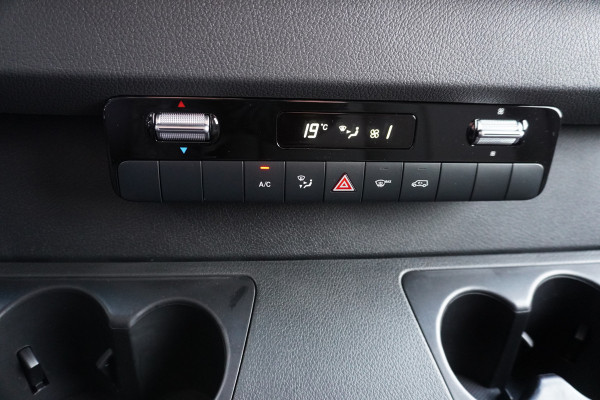Mercedes-Benz Sprinter 319 CDI 191PK L2H2 Select Automaat nr. V113 | Airco | Cruise | Camera | LED