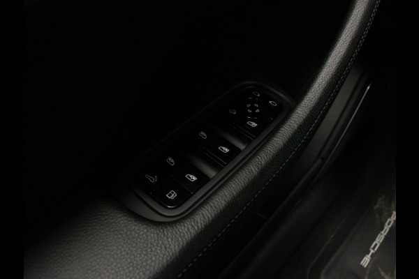 Porsche Panamera Sport Turismo 2.9 4 E-Hybrid Sport (PANORAMADAK,BOSE,SPORT CHRONO,SPORT UITLAAT,LEDER,CAMERA,VERWARMING,GETINT)