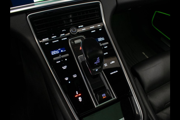Porsche Panamera Sport Turismo 2.9 4 E-Hybrid Sport (PANORAMADAK,BOSE,SPORT CHRONO,SPORT UITLAAT,LEDER,CAMERA,VERWARMING,GETINT)
