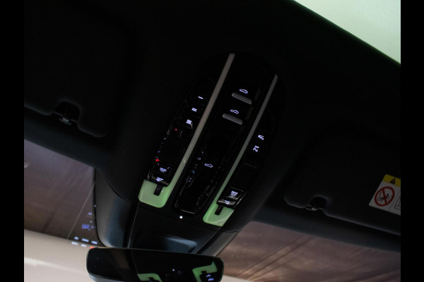 Porsche Panamera Sport Turismo 2.9 4 E-Hybrid Sport (PANORAMADAK,BOSE,SPORT CHRONO,SPORT UITLAAT,LEDER,CAMERA,VERWARMING,GETINT)