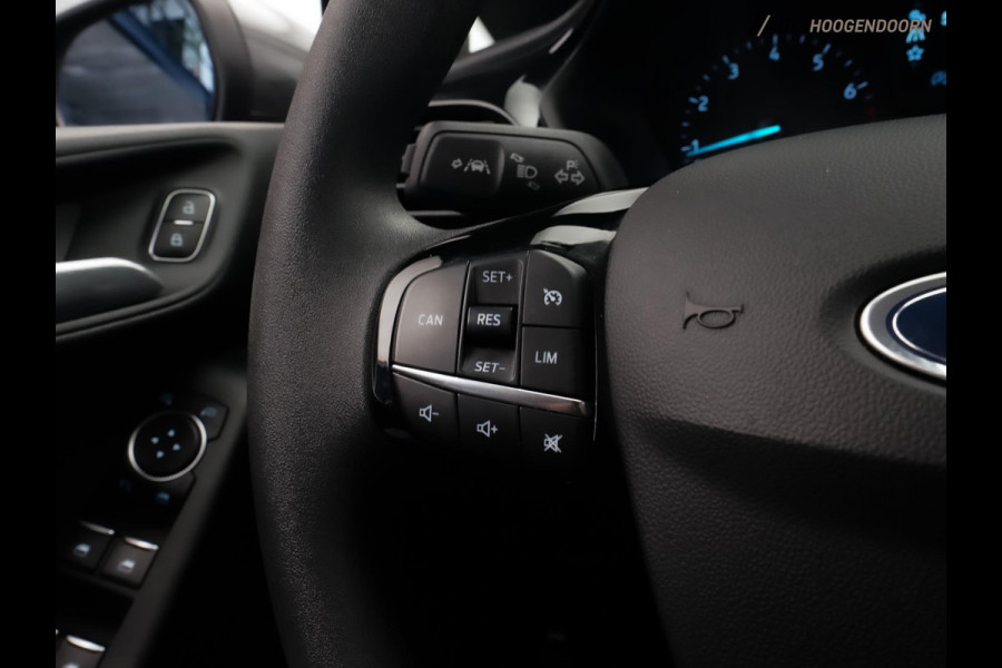 Ford Fiesta 1.1 Trend Sportive (APPLE CARPLAY,LED VERLICHTING,PARKEERSENSOREN,CLIMATE,CRUISE,SPORTSTOELEN,NIEUWE APK,TOPCONDITIE)