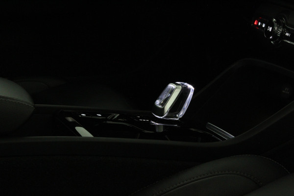 Volvo XC40 1.5 T5 Recharge Ultimate Bright Pano.schuif/Leer/Memory/Harman Kardon