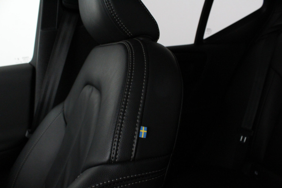 Volvo XC40 1.5 T5 Recharge Ultimate Bright Pano.schuif/Leer/Memory/Harman Kardon