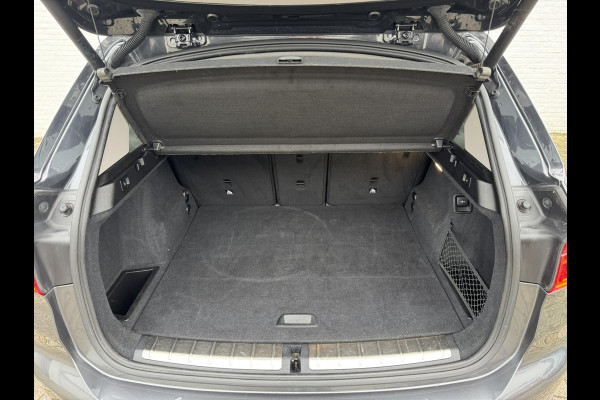 BMW X1 SDrive18i High Executive M-sport Panorama Led Keyless Leder+verwarming Cruise