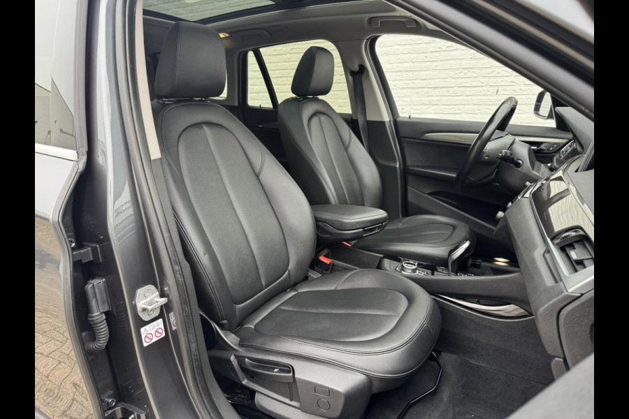 BMW X1 SDrive18i High Executive M-sport Panorama Led Keyless Leder+verwarming Cruise