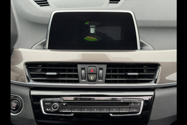 BMW X1 SDrive18i High Executive M-sport Panorama Led Keyless Leder+verwarming Cruise