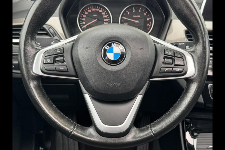 BMW X1 SDrive18i High Executive M-sport Panorama Led Keyless Leder+verwarming Cruise