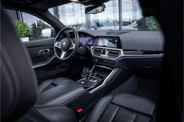 BMW 3 Serie Touring 330e xDrive High Executive - M Sport | Panorama | H&K | Memory | Elek. Trekhaak