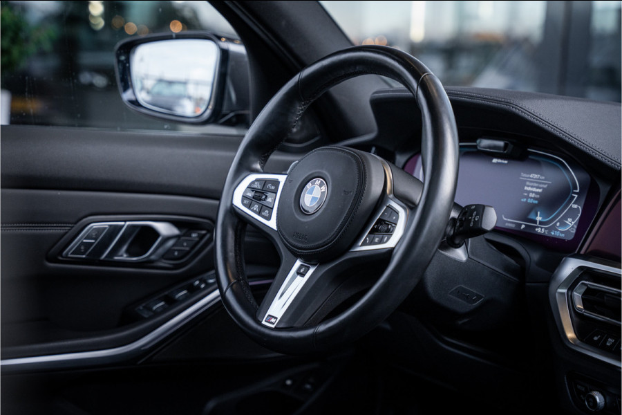 BMW 3 Serie Touring 330e xDrive High Executive - M Sport | Panorama | H&K | Memory | Elek. Trekhaak