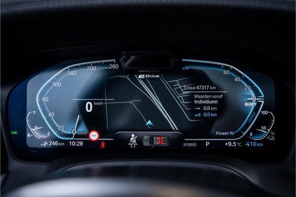 BMW 3 Serie Touring 330e xDrive High Executive - M Sport | Panorama | H&K | Memory | Elek. Trekhaak
