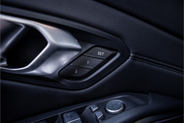 BMW 3 Serie Touring 330e xDrive High Executive - M Sport | Panorama | H&K | Memory | Elek. Trekhaak