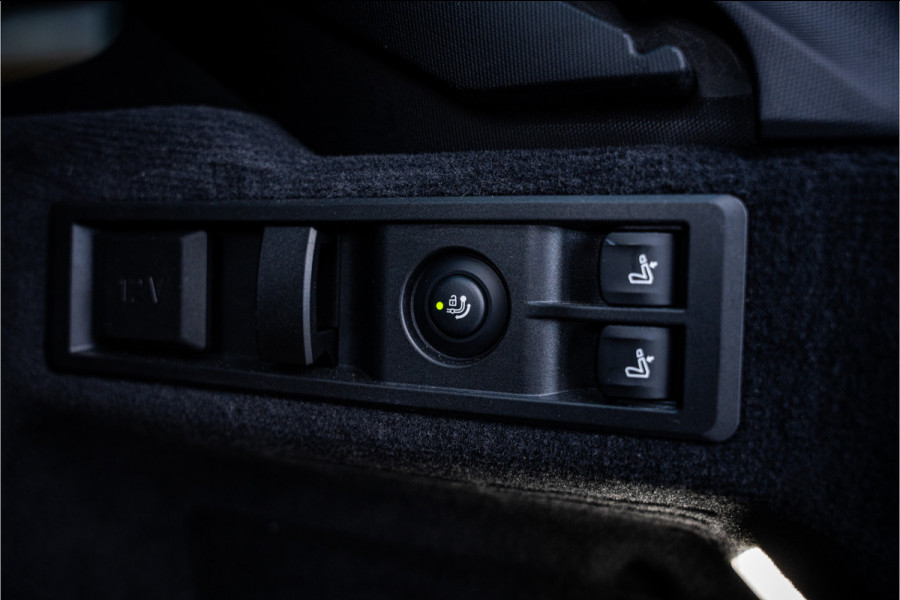 BMW 3 Serie Touring 330e xDrive High Executive - M Sport | Panorama | H&K | Memory | Elek. Trekhaak