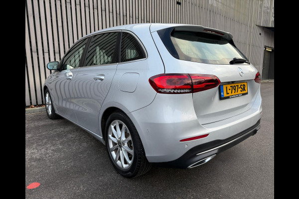 Mercedes-Benz B-Klasse 200 Business Solution / Widescreen / Camera