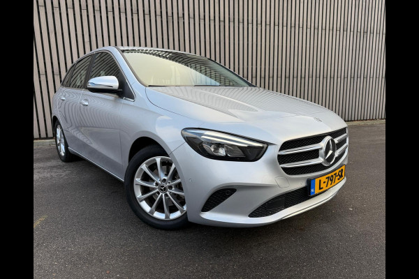 Mercedes-Benz B-Klasse 200 Business Solution / Widescreen / Camera