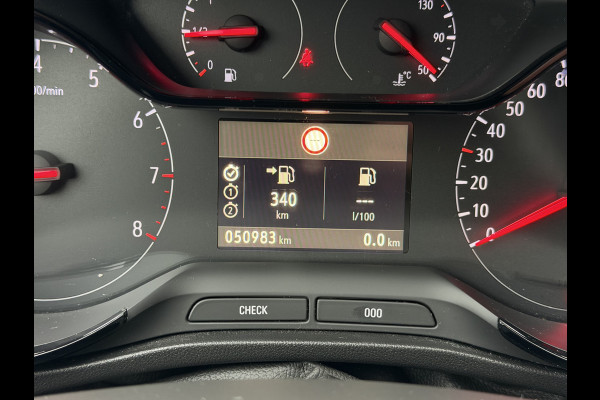 Opel Crossland X 82pk Online Edition (Trekhaak - Apple Carplay - Navigatie - Airco - Parkeersensoren)