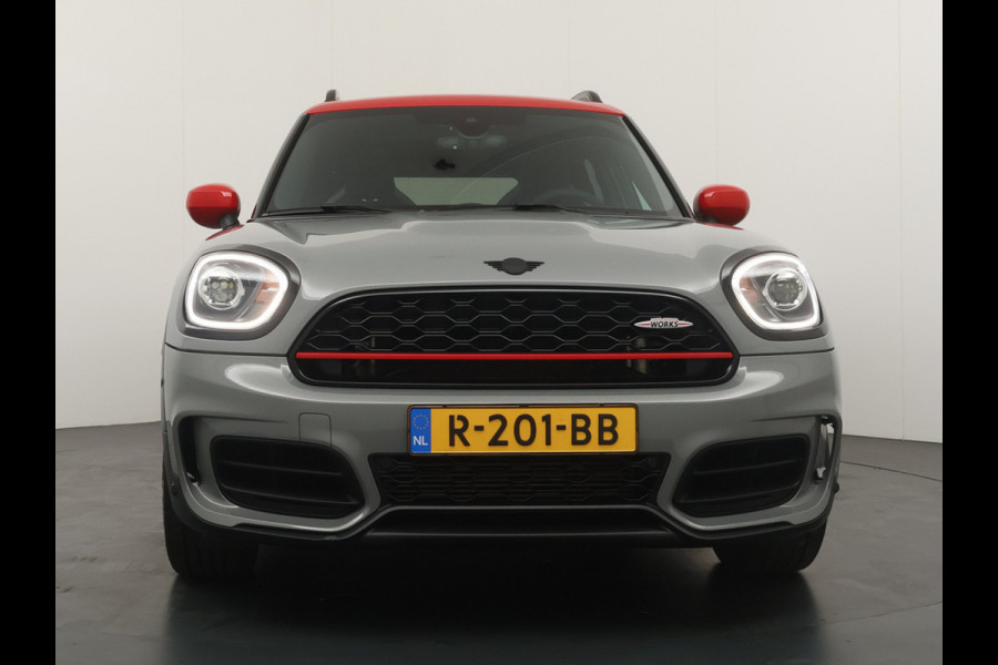MINI Countryman 2.0 John Cooper Works ALL4 White Silver Edition Automaat - Airco - Apple Carplay/Android Auto - Cruise Control -KeyLess Entry - Panorama Dak - Lederen Bekleding - Voorstoelen Verwarmd - 12 Maanden BOVAG Garantie