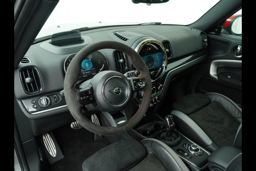 MINI Countryman 2.0 John Cooper Works ALL4 White Silver Edition Automaat - Airco - Apple Carplay/Android Auto - Cruise Control -KeyLess Entry - Panorama Dak - Lederen Bekleding - Voorstoelen Verwarmd - 12 Maanden BOVAG Garantie
