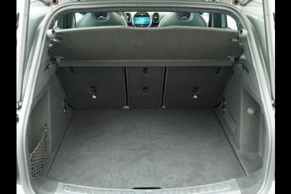 MINI Countryman 2.0 John Cooper Works ALL4 White Silver Edition Automaat - Airco - Apple Carplay/Android Auto - Cruise Control -KeyLess Entry - Panorama Dak - Lederen Bekleding - Voorstoelen Verwarmd - 12 Maanden BOVAG Garantie